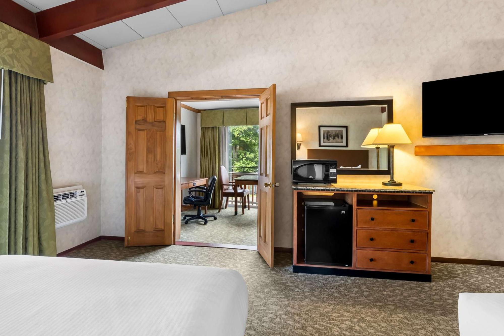 Best Western Adirondack Inn Lake Placid Exterior foto
